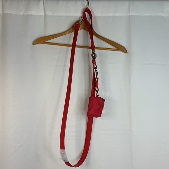 Express Red Faux Leather 58” Dog Leash and Bag Set- NWT - Picture 11 of 13